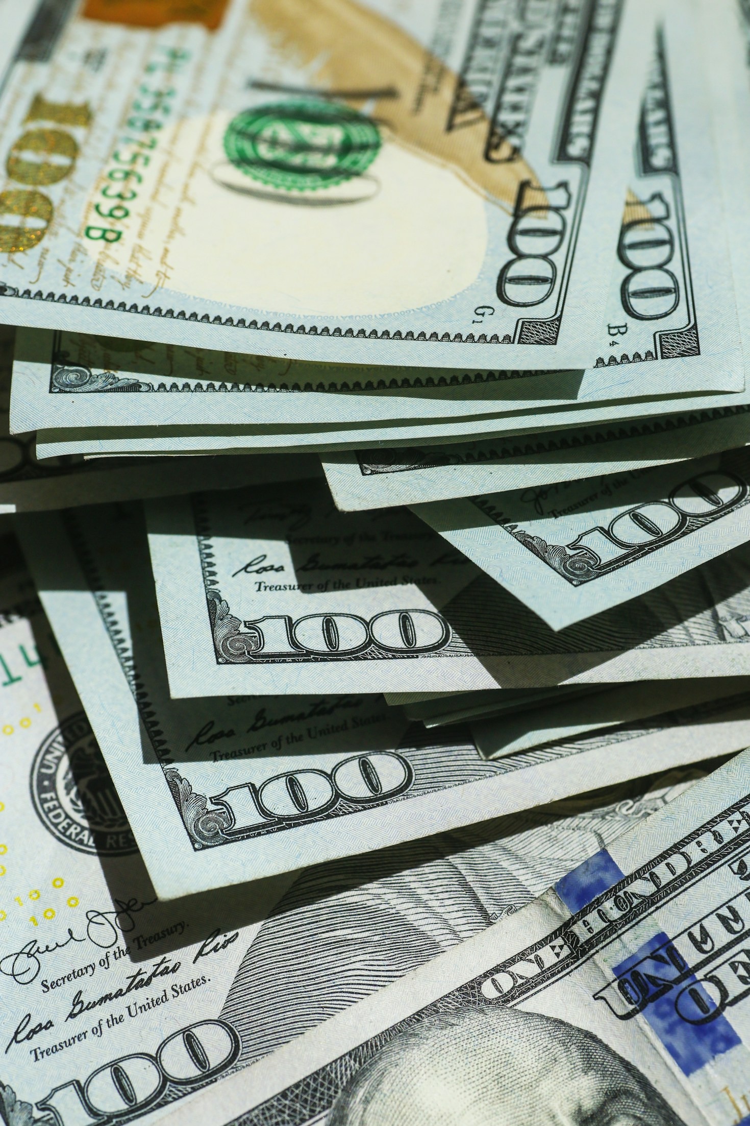 مزايا إعادة التمويل في تخفيف الأعباء الشهرية